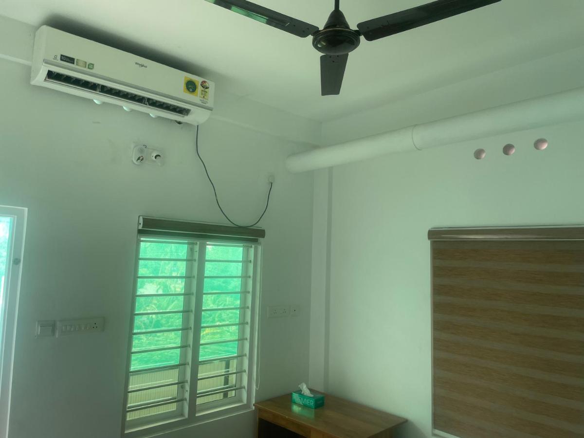 New Star Homes Kotamangalam Buitenkant foto
